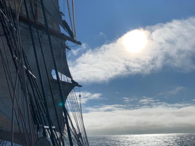 Voiles Et Ciel 768x1024 1